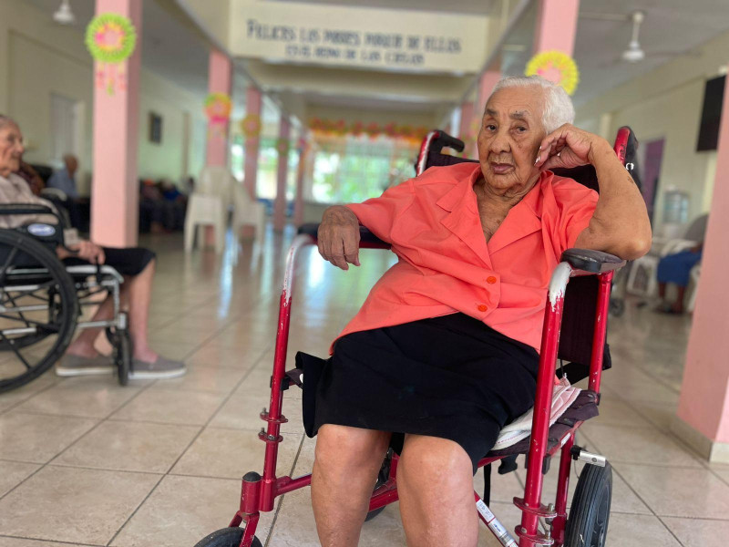 Envejecimiento acelerado representa un desafío para sistemas de salud.