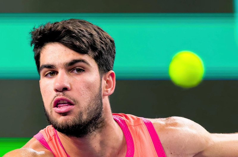 Carlos Alcaraz se alzó con el triunfo en su debut en el abierto de Shanghai.