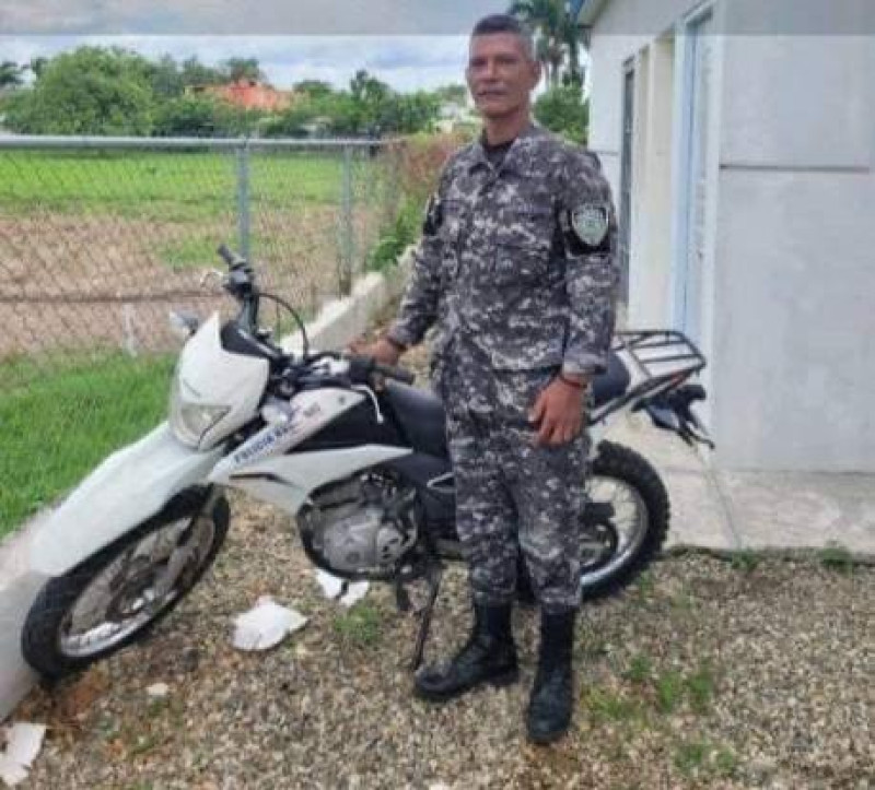 Sargento de la Policía Nacional asesinado en el distrito municipal La Gina.