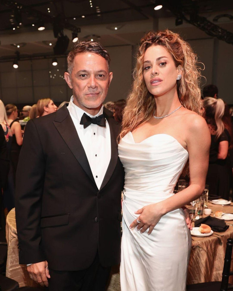 Alejandro Sanz y Candela Márquez.