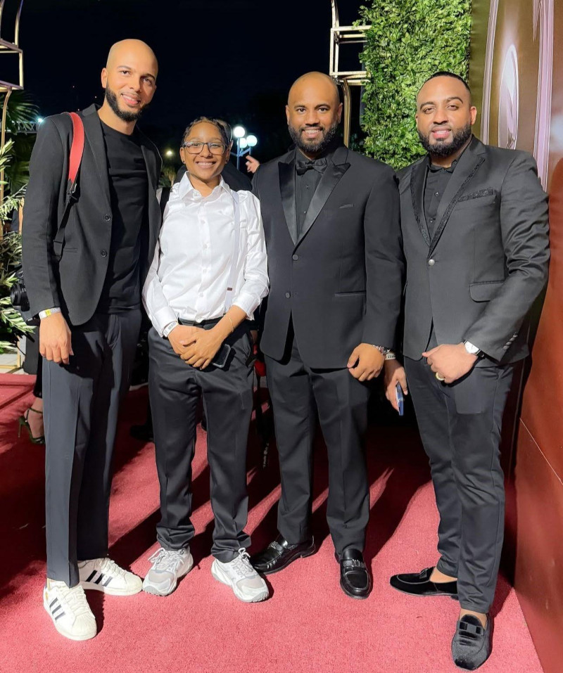 Jesús Jiménez, CEO de Reconocidos, junto a parte de su equipo de trabajo.