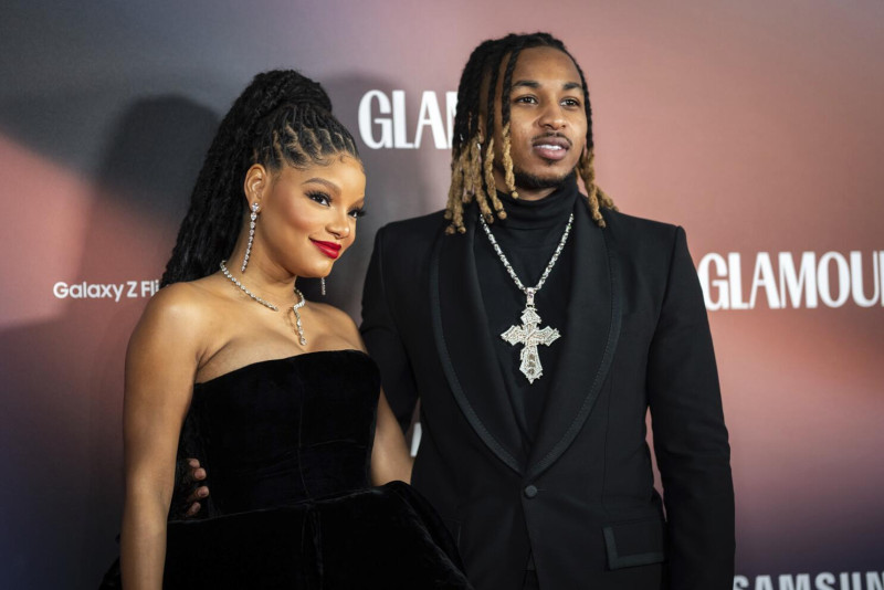 Halle Bailey y el rapero DDG anunciaron el nacimiento de su hijo, Halo, a principios de este mes.