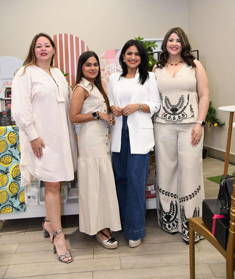 Sandra infante, Karline Álvarez, Daniela Cena y Marlina Gómez.