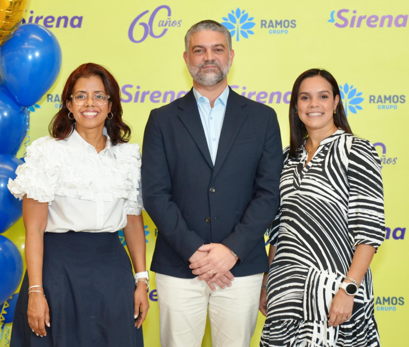 Carmen Julia Angeles, Luis Espaillat y Vanessa Alba.