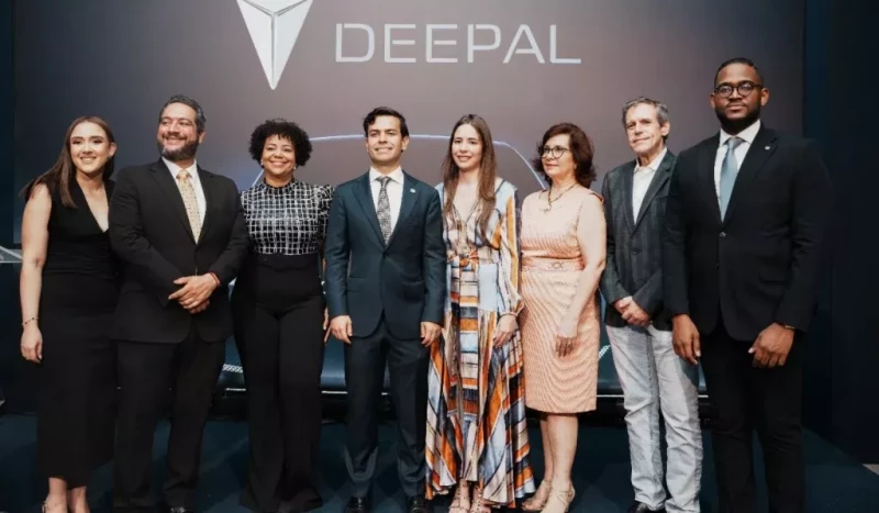 Génesis de los Santos, José Eugenio Vargas, Elozaida Núñez, Praxedes Castillo Bellapart, Isabella Bermúdez, Luisa Luna, José Ramón Cortines y Yogananda Pérez