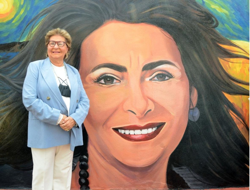 En 2021, la Alcaldía de Santiago rindió un reconocimiento a Socorro Castellanos, dejando su rostro plasmado en la amplia galería de “Murales de Ciudad”.