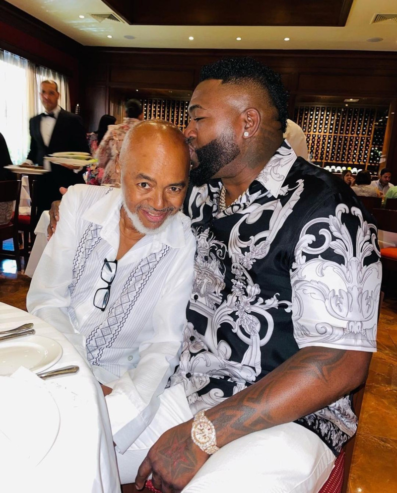 En la mañana de este jueves se confirmó la muerte de don Américo Ortíz, padre del expelotero dominicano David Ortíz.