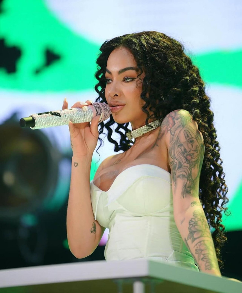 Yailin 'La Más Viral' durante uno de sus conciertos en Nueva York.