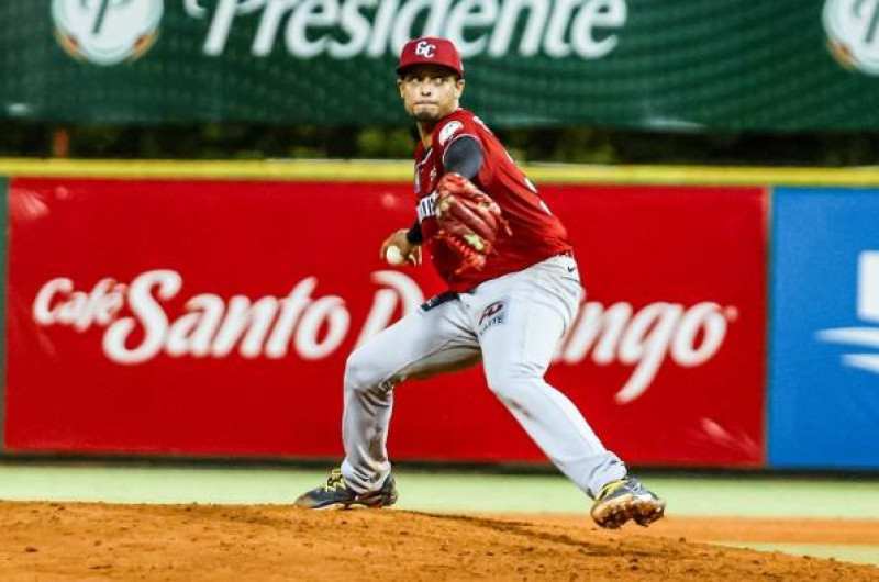 Emilio Vargas, lanzador abridor de los Gigantes del Cibao.