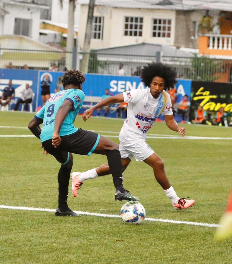 Erick Ozuna es un atacante que puede ayudar al juego colectivo.