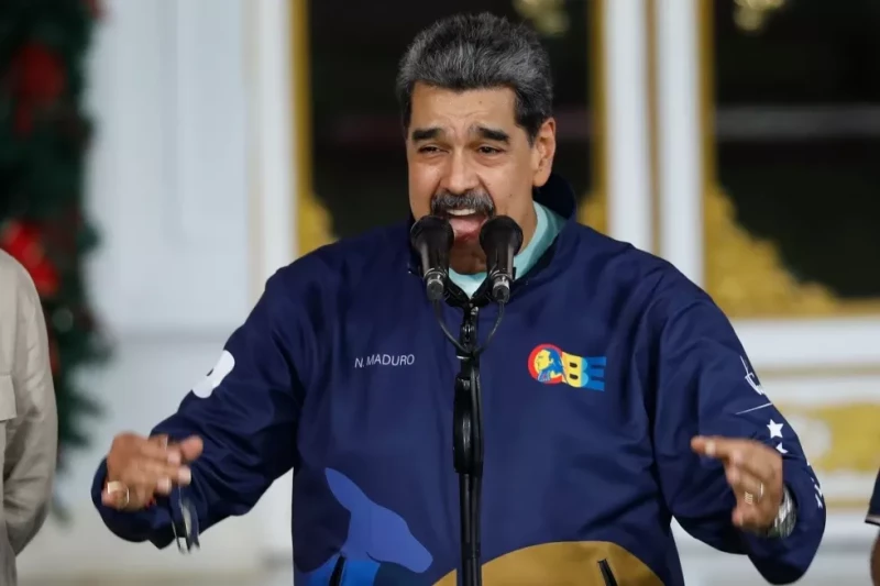 El presidente de Venezuela, Nicolás Maduro, habla durante un acto por el Día del Estudiante en el palacio presidencial de Miraflores en Caracas, Venezuela, el viernes 21 de noviembre de 2025.