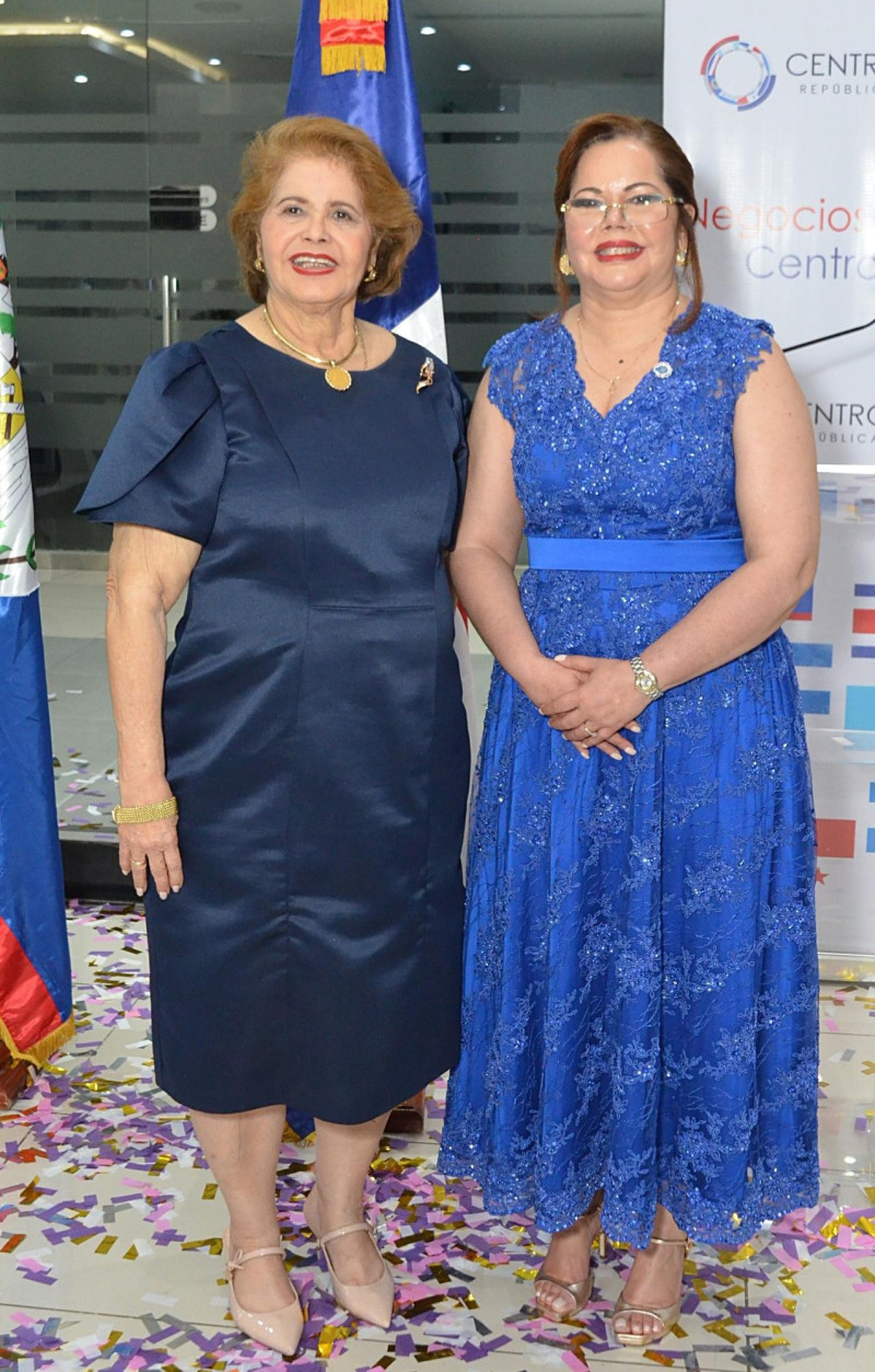 Marisela Grullon y Kathy Grullon.