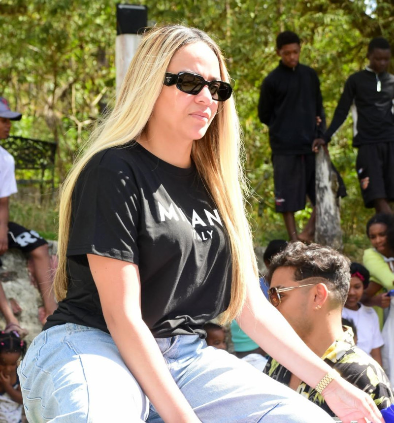 Yulay Piña iba camino a Villa Anacaona para entregar juguetes a niños de escasos cuando fue retenida junto a Wilson Sued y otros colaboradores.