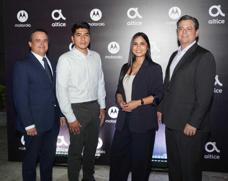 Gewar Terrero, Moisés Luna, Pamela Gaillour y Roberto Agostini