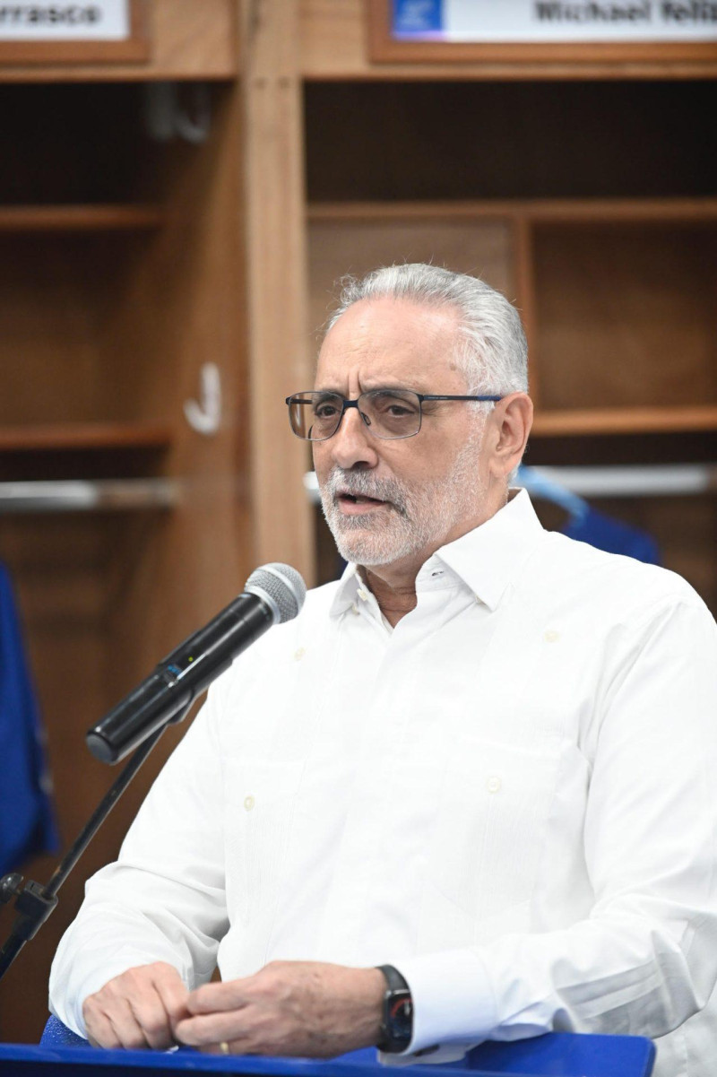 Vitelio Mejía, presidente de la LIDOM.