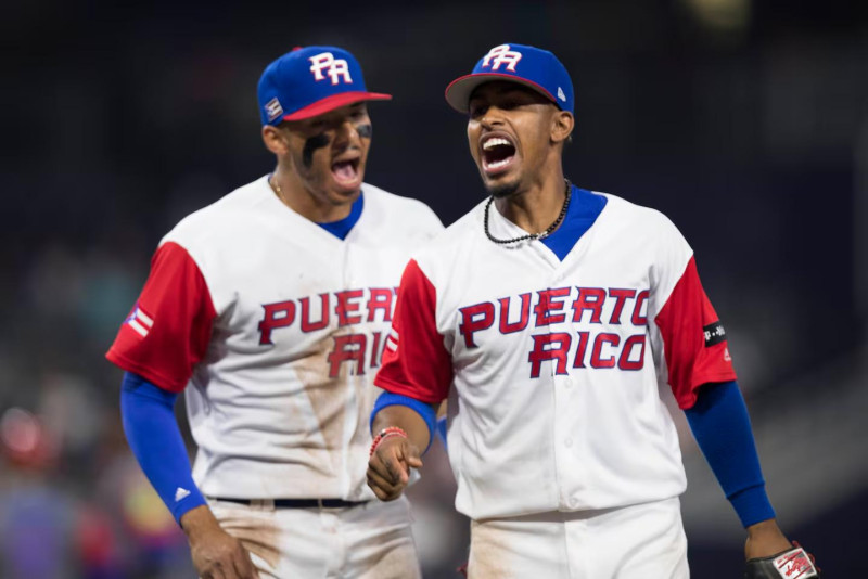 Carlos Correa y Francisco Lindor jugaron tercera y el campocorto durante el pasado clásico.