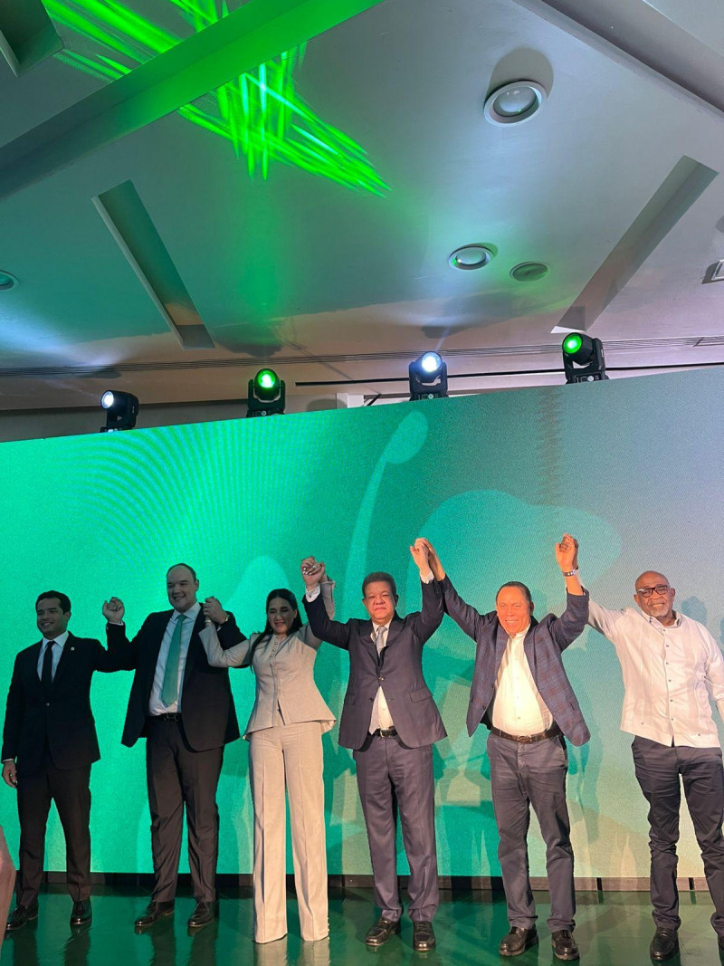 Fotografia al final del la juramentación