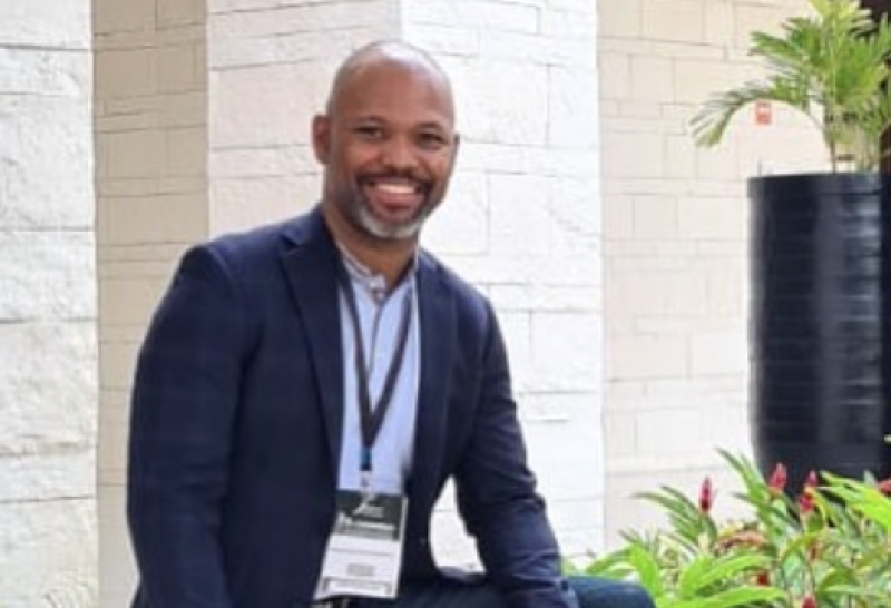 Mingkingüeis Maarlem Castillo, fue designado este viernes como nuevo director del Hospital Dr. Salvador B. Gautier.