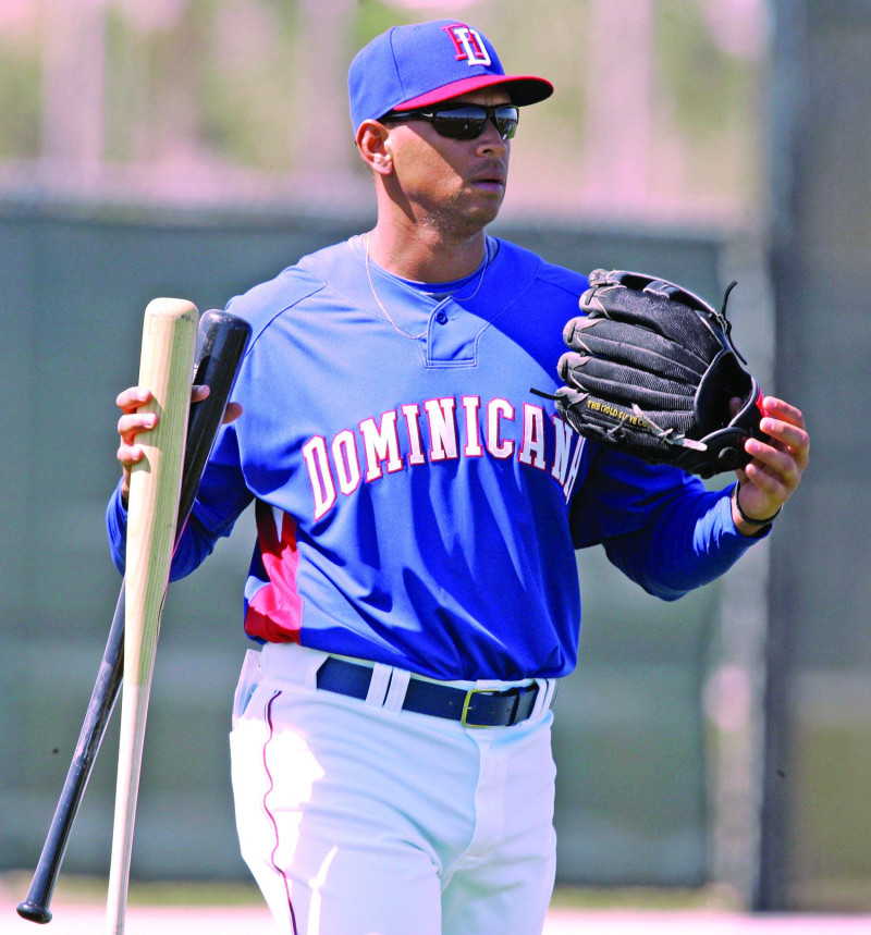 Alex Rodríguez practicó y jugó partidos de exhibición, pero no vio acción en el Clásico Mundial del 2009.