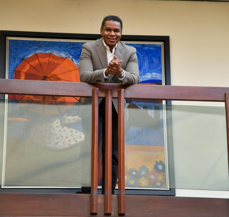 El comediante Raymond Pozo durante su visita a Listín Diario.