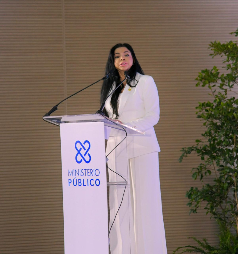 Yeni Berenice Reynoso, procuradora general de la República.