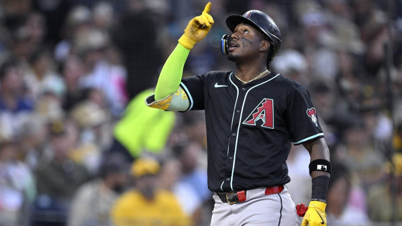 Geraldo Perdomo fue el primer dominicano en conectar jonrón.