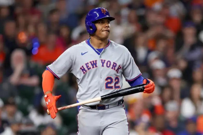 Juan Soto pudiera estar enfrentando una posible lesión en la pantorrilla.