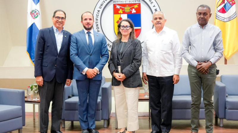 Claudio Caamaño Vélez encabezó el evento en PUCMM.