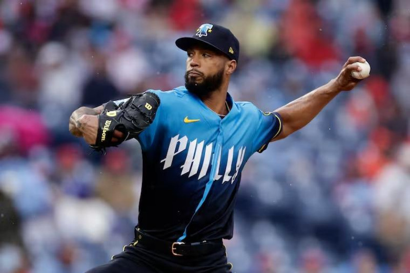 Cristopher Sánchez mostró gran dominio durante su apertura ante Cleveland.