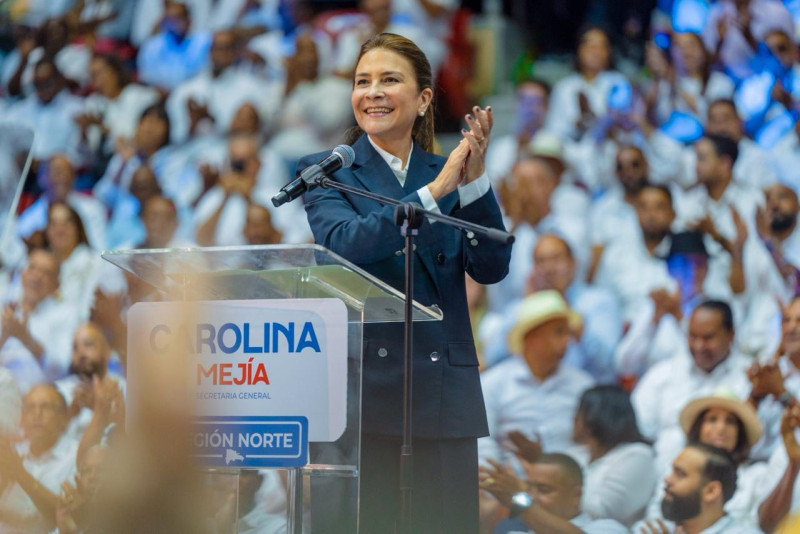Carolina Mejía en Santiago
