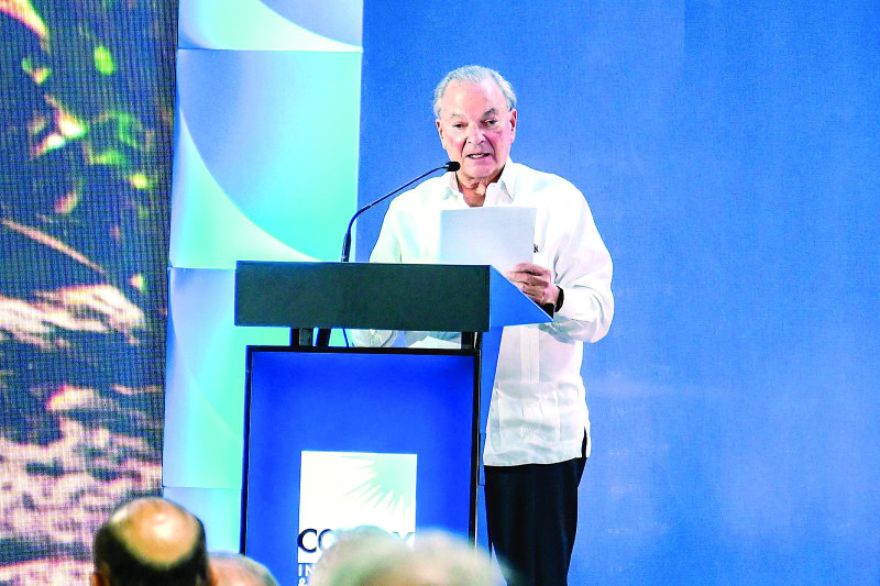 El empresario Frank Rainieri durante su exposición. ld