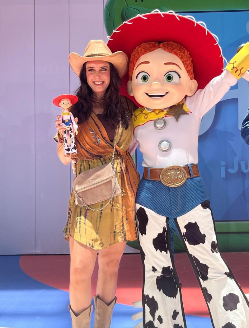 Irán Castillo regresa como la vaquerita Jessie a “Toy Story 5”.