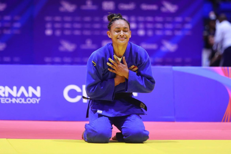 Ana rosa García minutos después de conquistar la presea dorada en los Juegos centroamericanos en los 57 kilogramos en el judo.