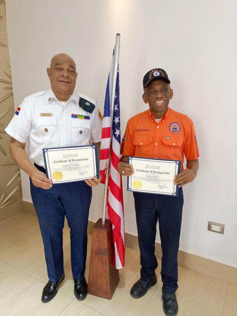 El general Milton Alexis Moscat López y Francisco Alfredo Arias Tolentino