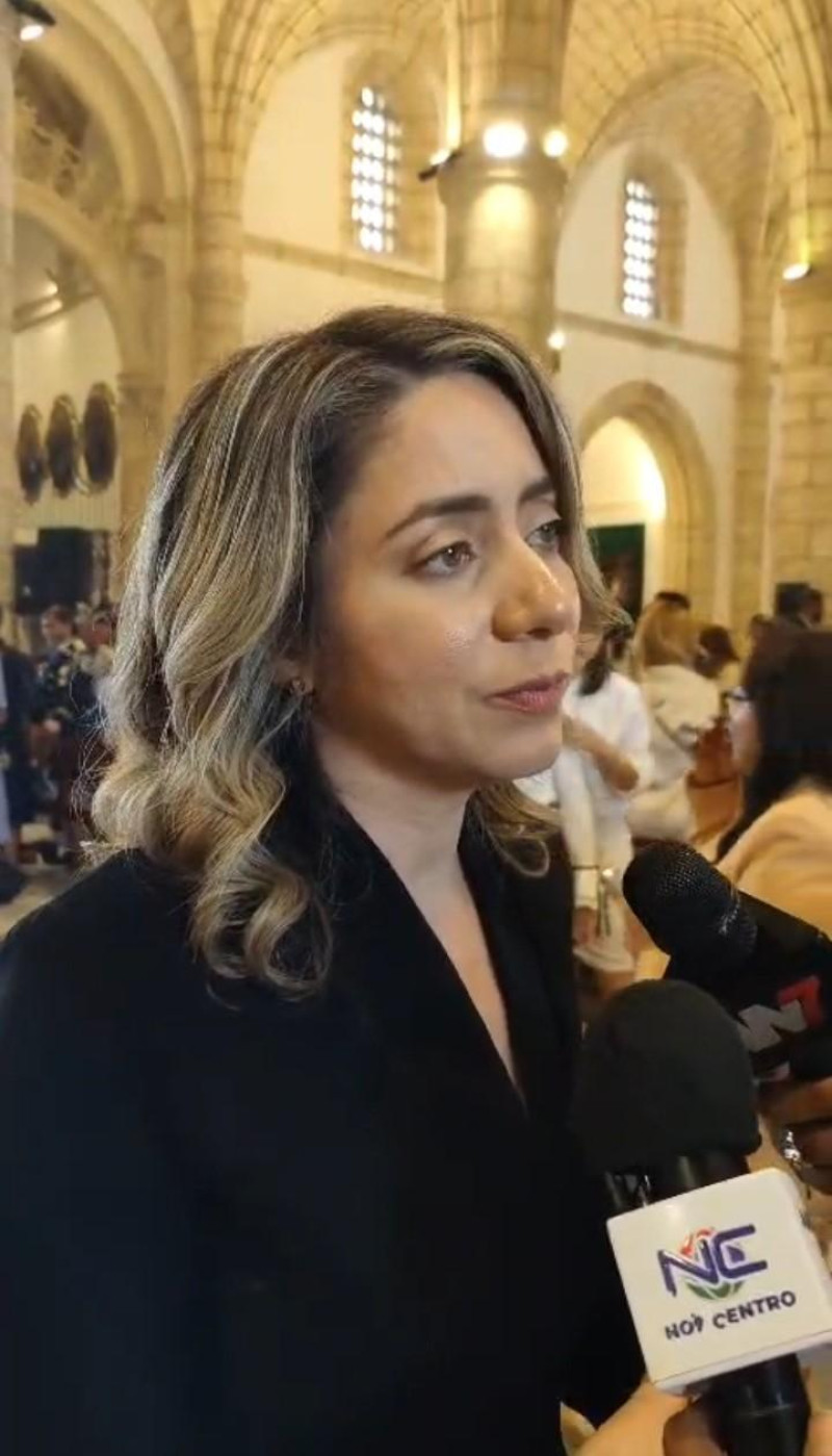 Ministra de la Mujer, Gloria Reyes.