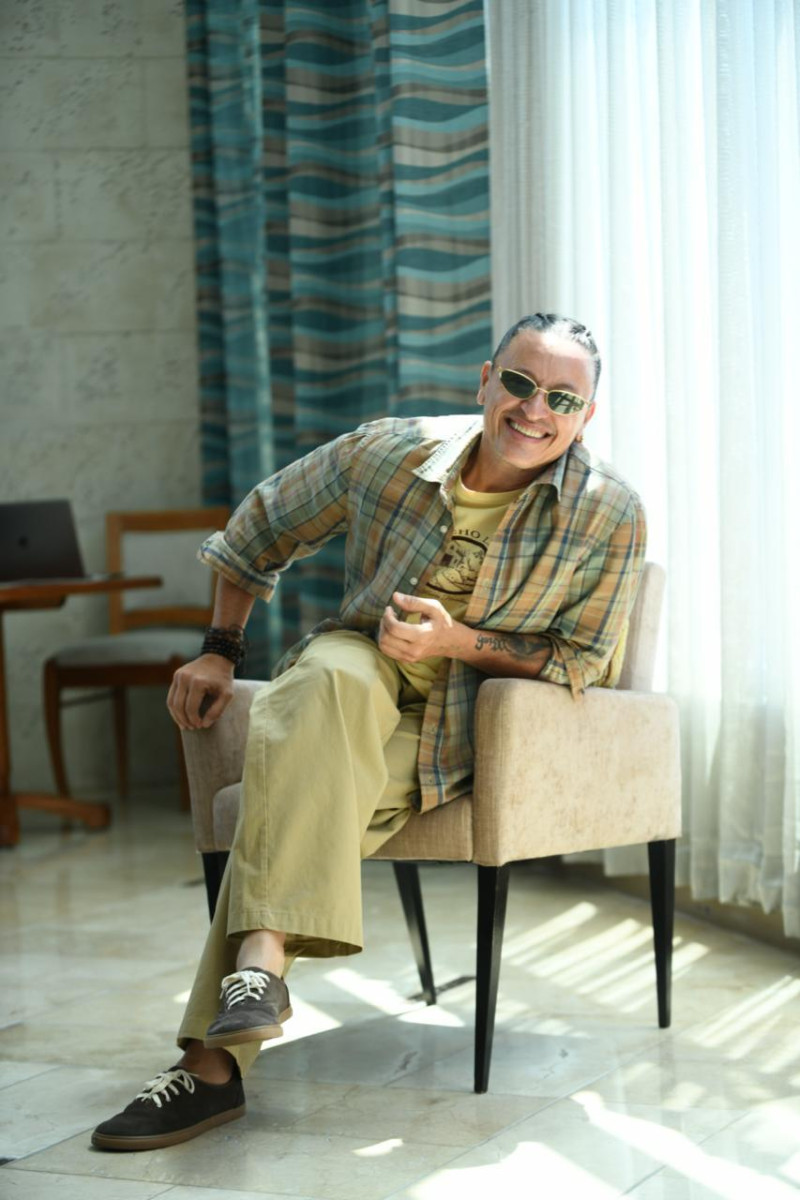Elvis Crespo habla sobre su nueva etapa musical.