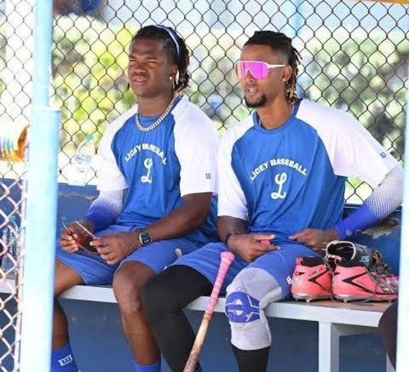 Jesús Madé y Kelvin Alcántara, novatos de los Tigres del Licey supuestos a tener una gran actuación.
