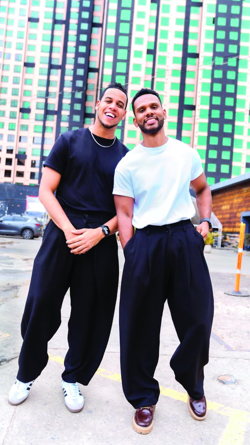 Rafael Tejada (vocalista y guitarrista) y David Lewis (líder y vocalista) son los líderes del Grupo Grace, de música cristiana.