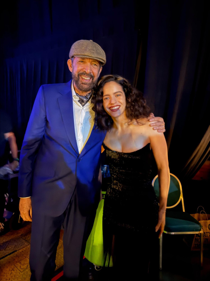 - Los artistas protagonizaron un encuentro durante los Billboard Latinos 2026.
