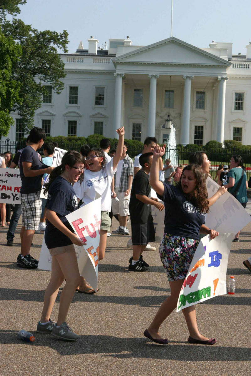 Manifestación. Decenas de personas realizaron la marcha entre la sede de la OEA y la Casa Blanca, en Washington DC.