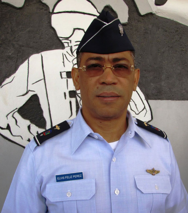 Mayor general piloto Elvis Marcelino Féliz Pérez, comandante de la FARD.