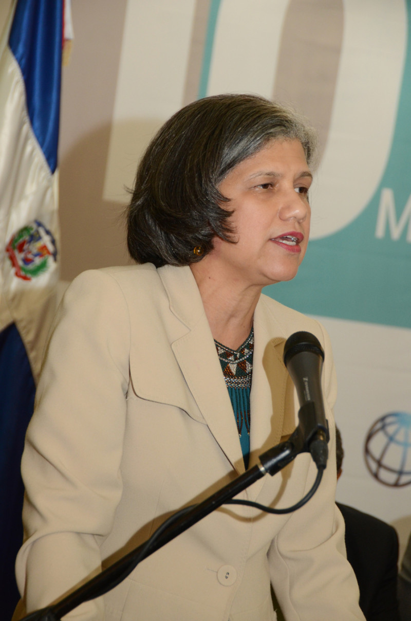 Presentación. Magdalena Lizardo, ejecutiva del MEPyD.