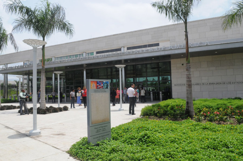 Embajada de EEUU discutiría acreditación de 26 representantes diplomáticos en elecciones de mayo.