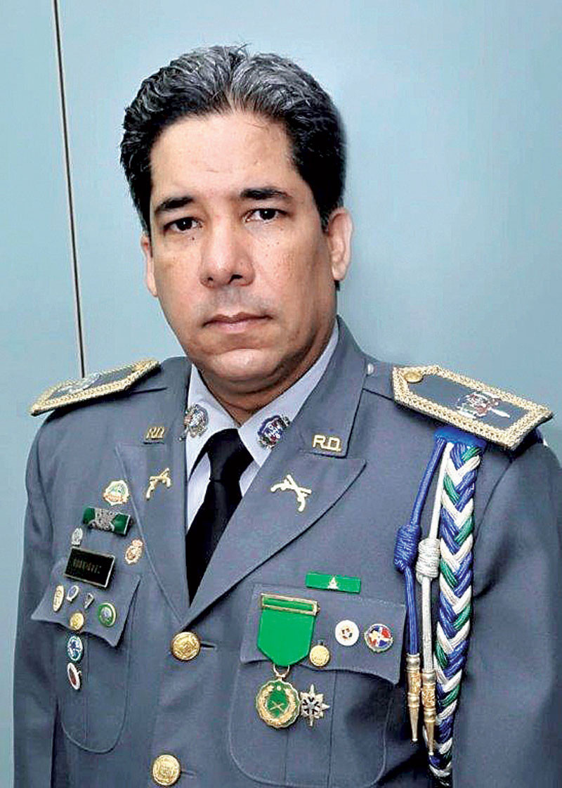Oficial. Ramón Alcides Rodríguez Arias, coronel de la Policía Nacional, es un experto en materia de seguridad y autor del Manuel de Protección Ciudadana.