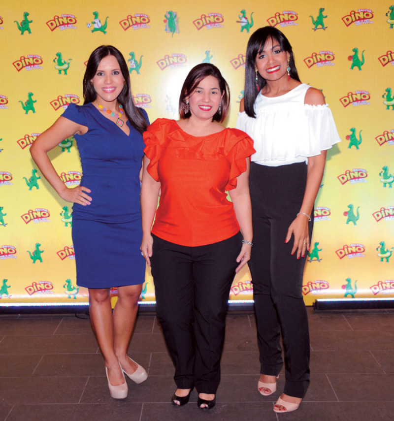 Paola Cardona, Nicole Mejía y Natasha Rodríguez.
