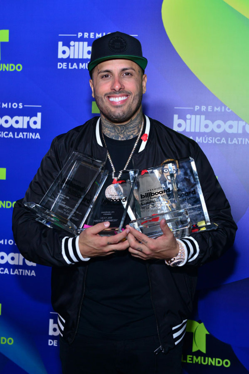 Nicky Jam con su Premios de Latin Billboard