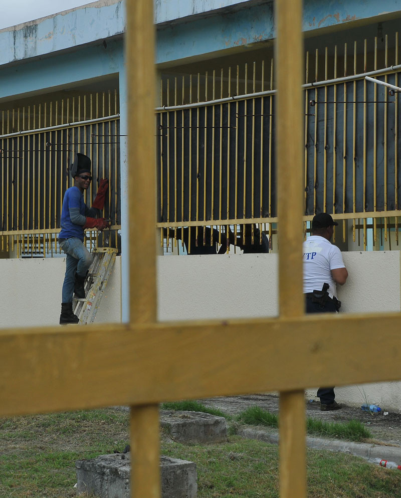 La espera. Las celdas en la cárcel de Najayo donde serán recluidos los presos por el caso Odebrecht eran acondicionadas ayer.