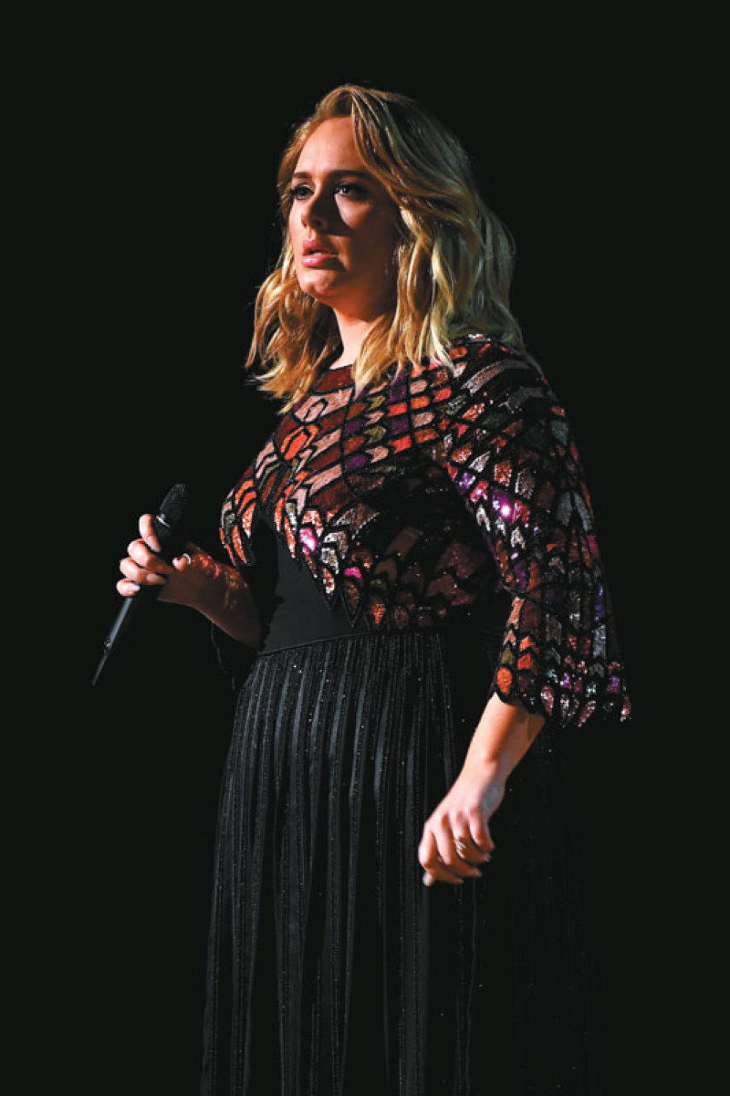 Intérprete. Adele dijo estar desesperada por concluir la gira artística.