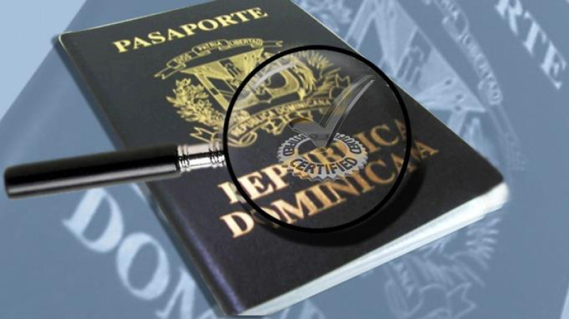 Libreta de pasaporte expedida en República Dominicana.