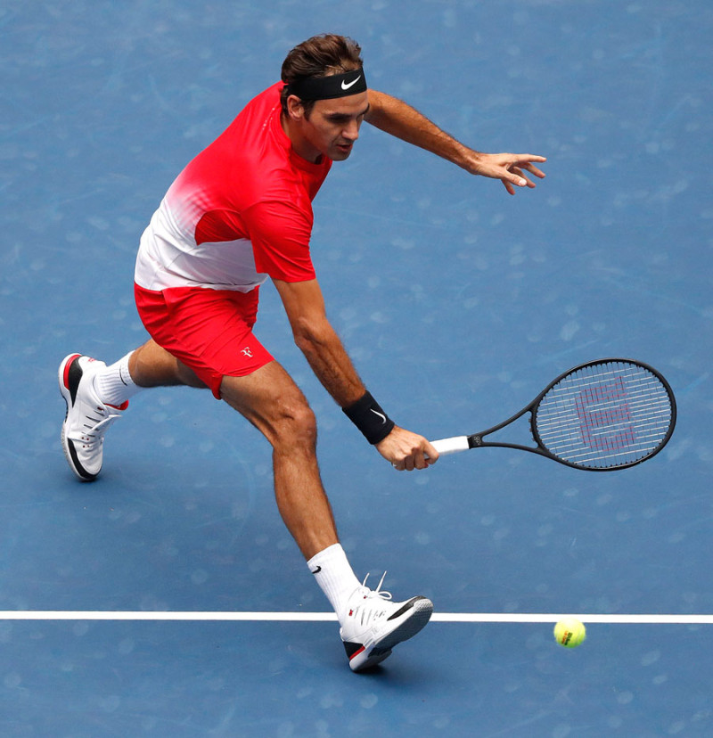 Roger Federer, en sus primeras dos presentaciones ha tenido que jugar cinco sets.